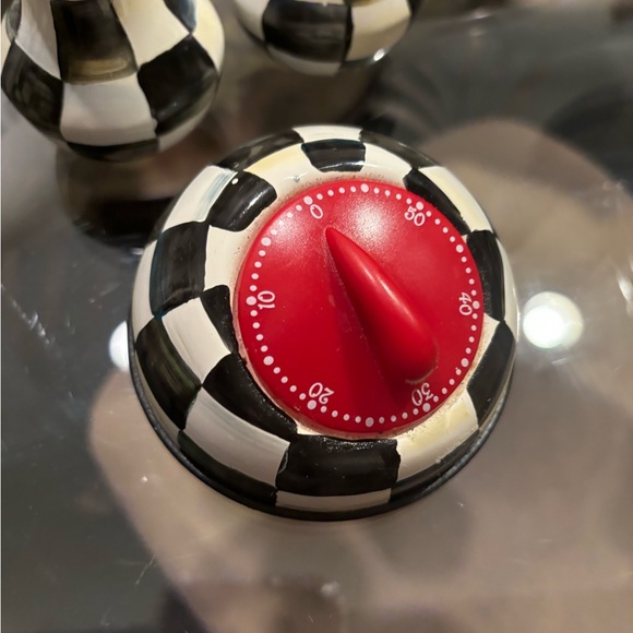 Mackenzie child’s - Picture 12 of 14